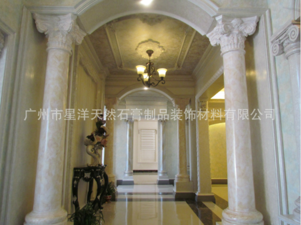 有橫梁的天花板該如何安裝石膏線條？
